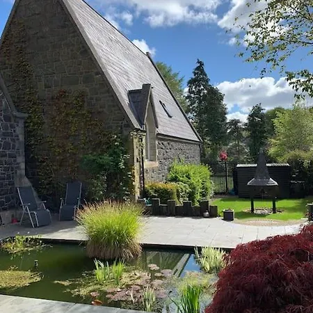 Old Schoolhouse, Galgorm Villa Exterior photo